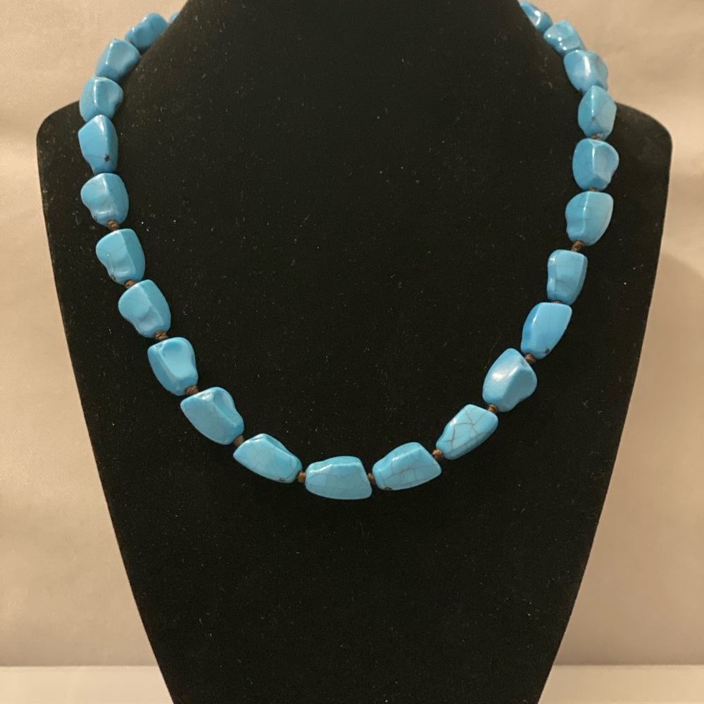 Premier Designs Faux Turquoise Necklace